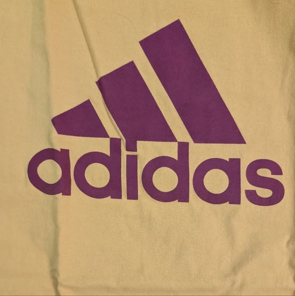 🥁 Adidas Logo Tee Shirt